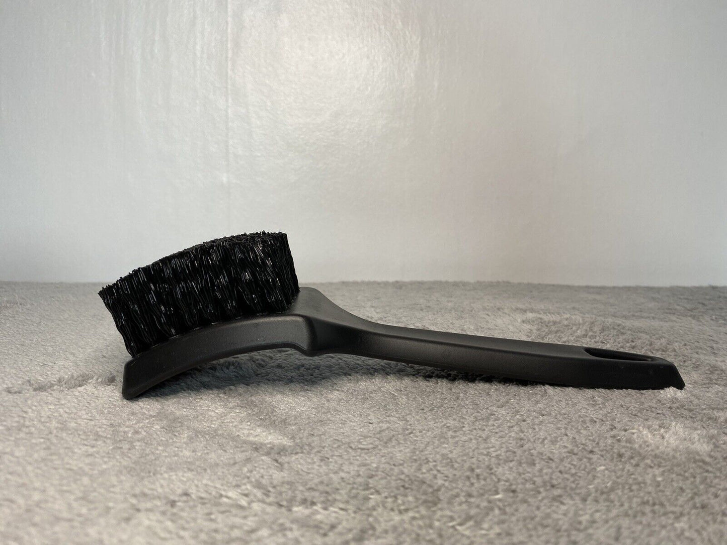 Car Tyre Brush Mud Dirt Salt Heavy Duty Tyre Brush