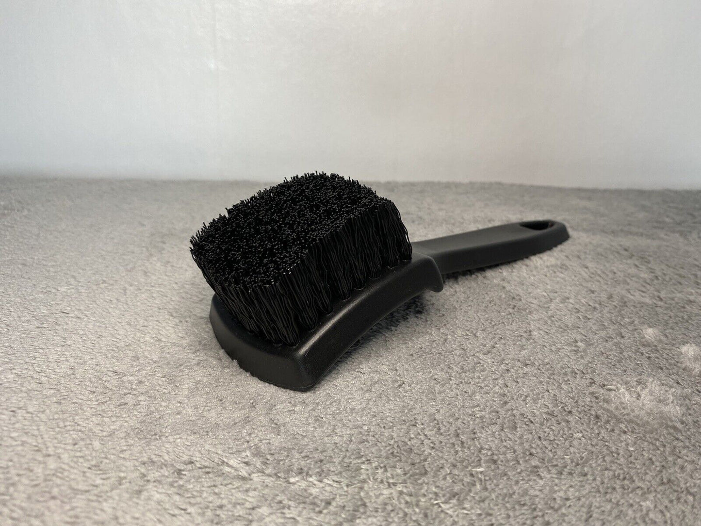 Car Tyre Brush Mud Dirt Salt Heavy Duty Tyre Brush